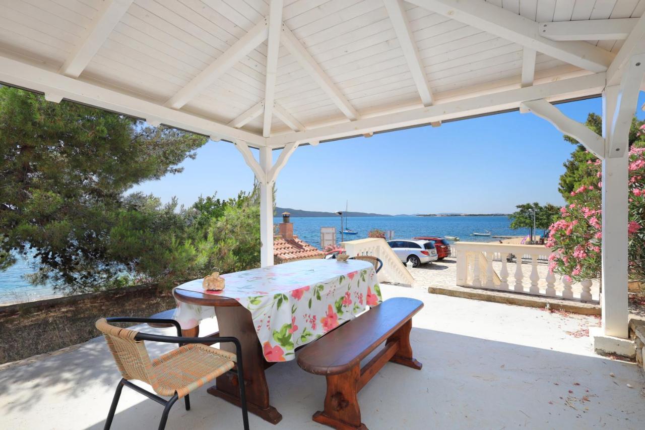 Family Friendly Seaside Apartments Brodarica, Sibenik - 15270 Luaran gambar
