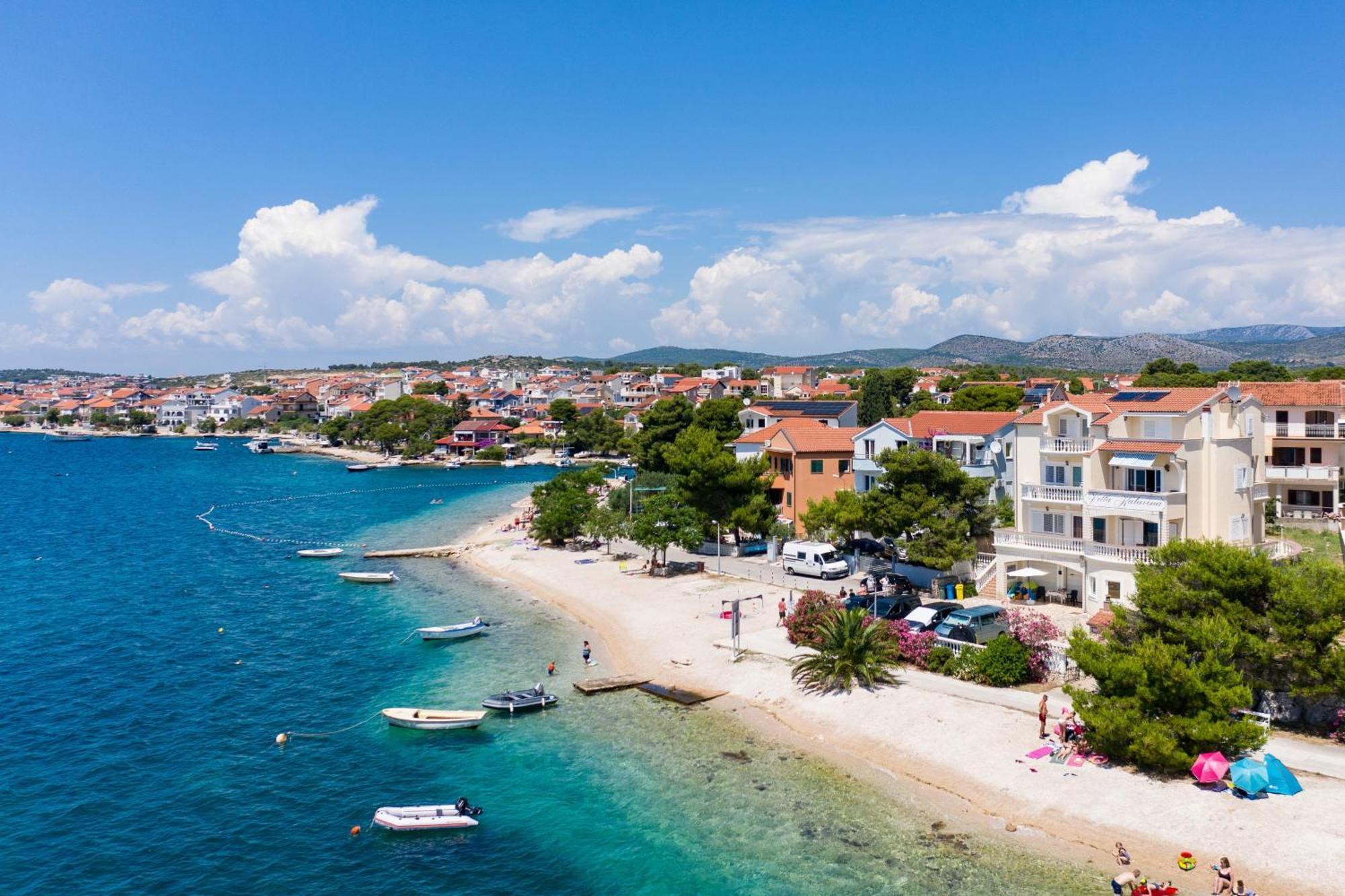 Family Friendly Seaside Apartments Brodarica, Sibenik - 15270 Luaran gambar